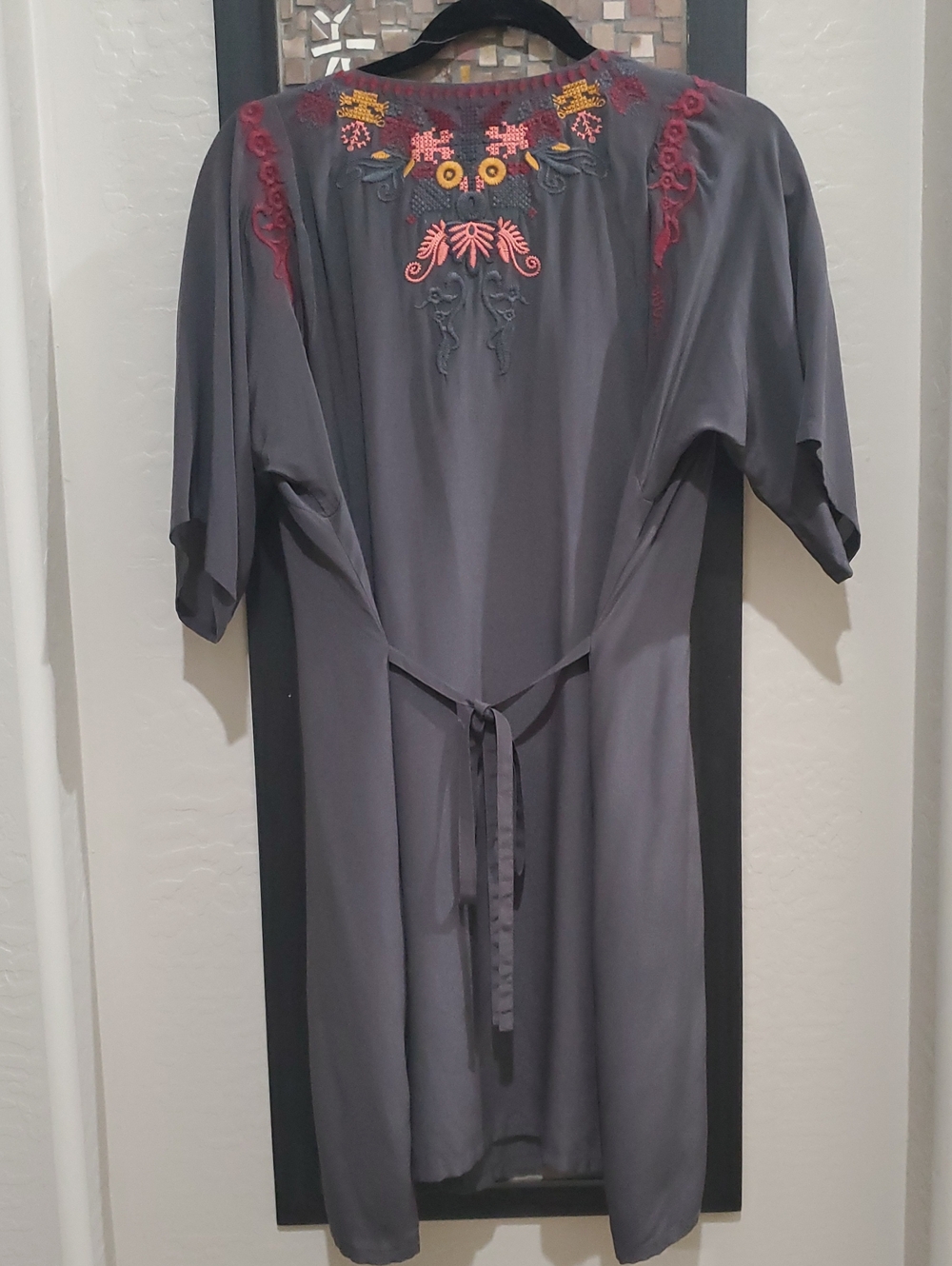 Embroidered Silk Gray Tunic - Picture 7 of 13